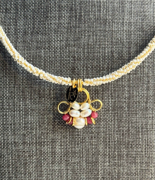 necklace | collar