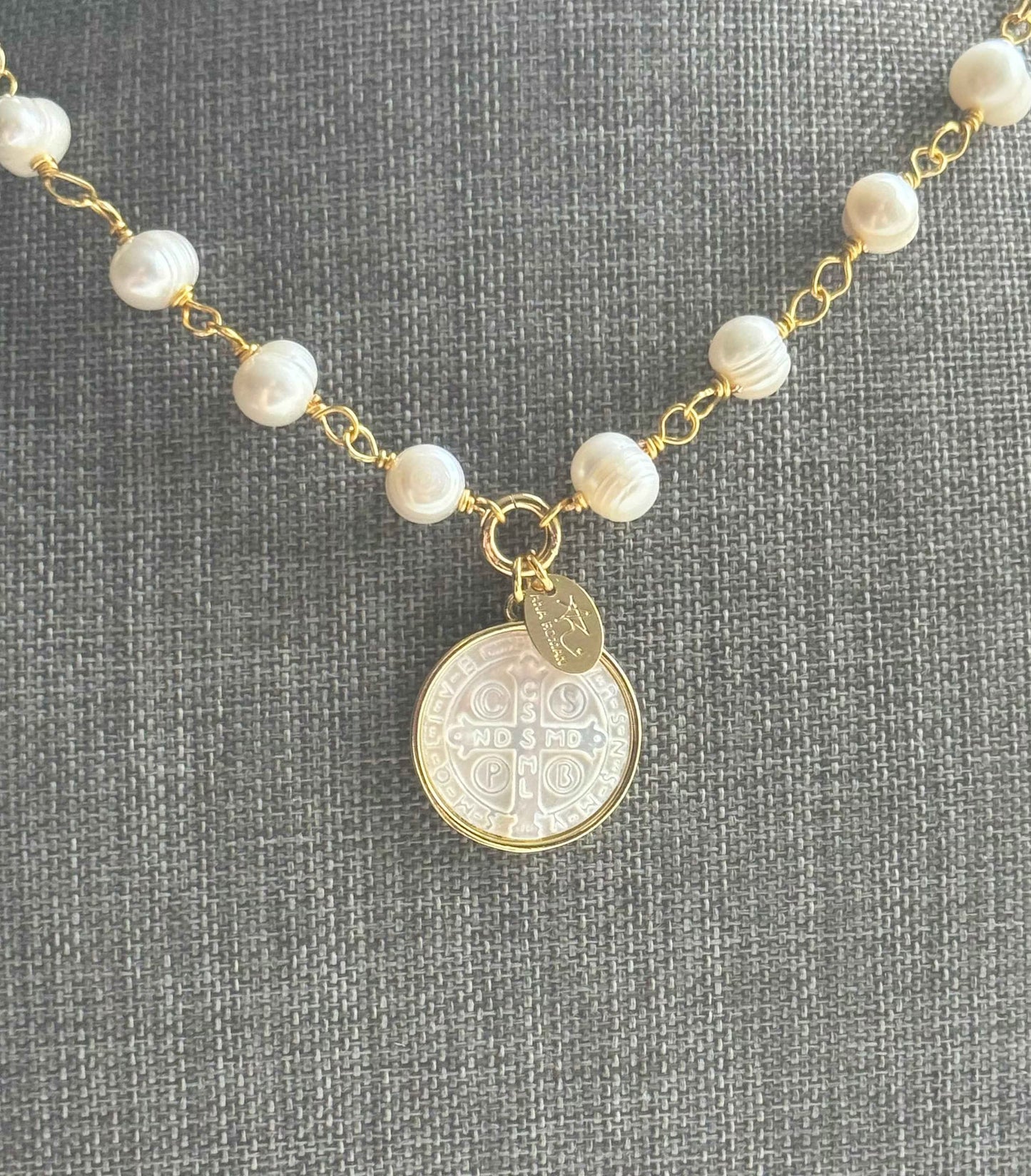 necklace | collar