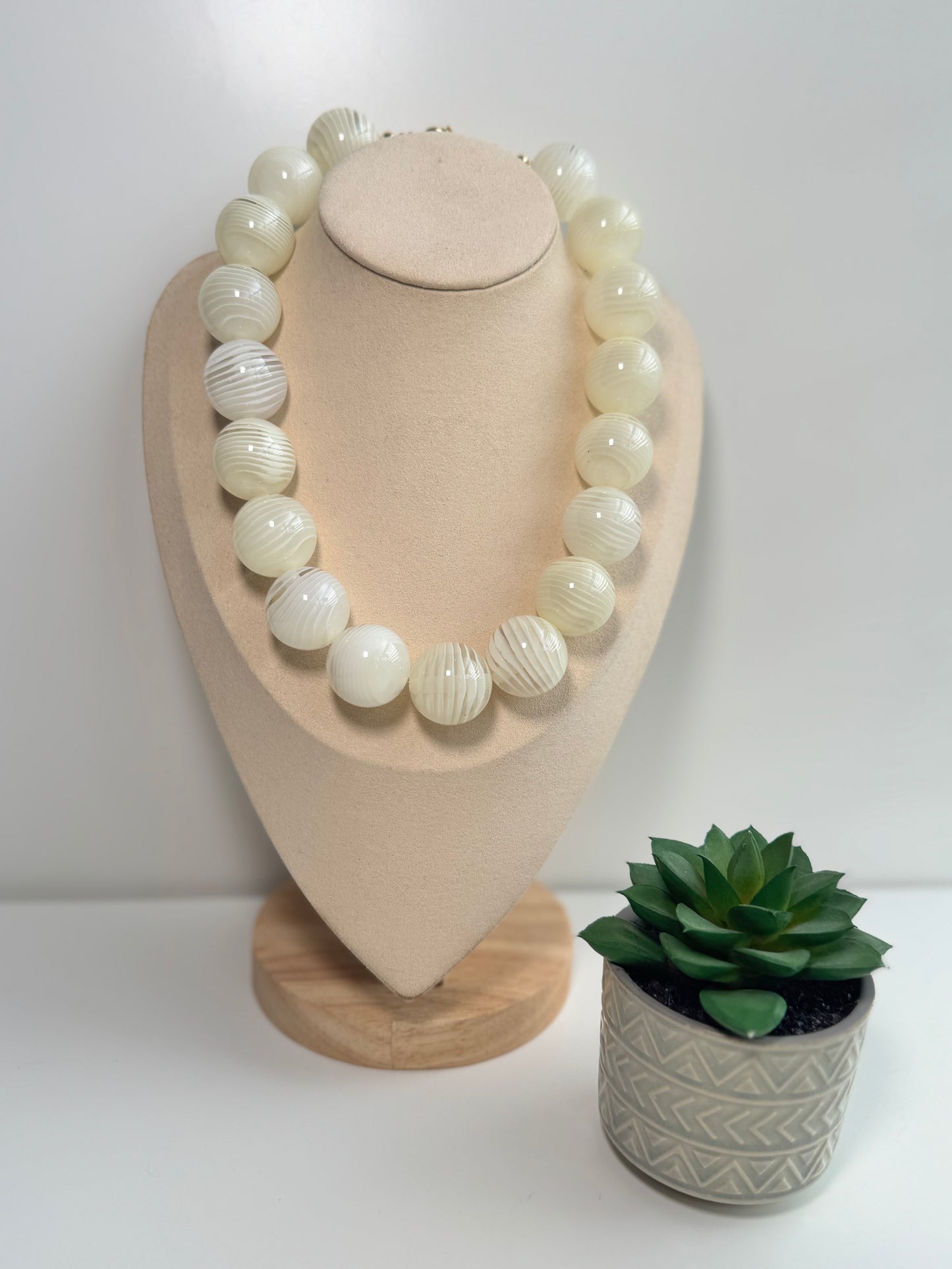 Chewing gum necklaces