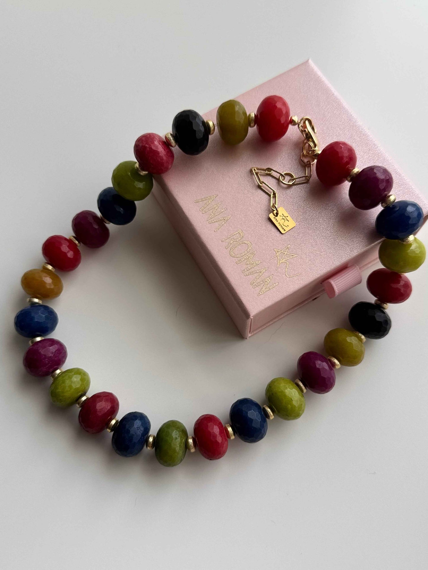 Donut type agate necklace