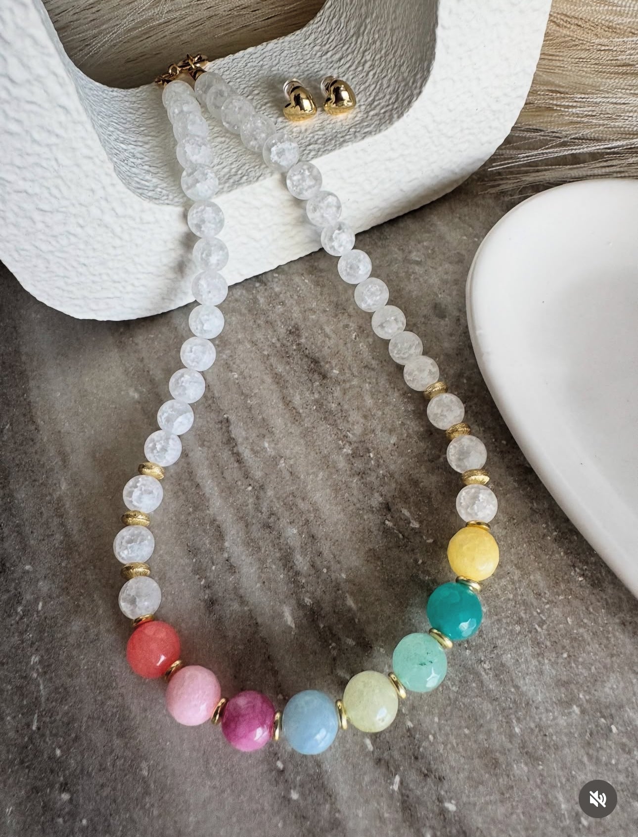 necklace | collar