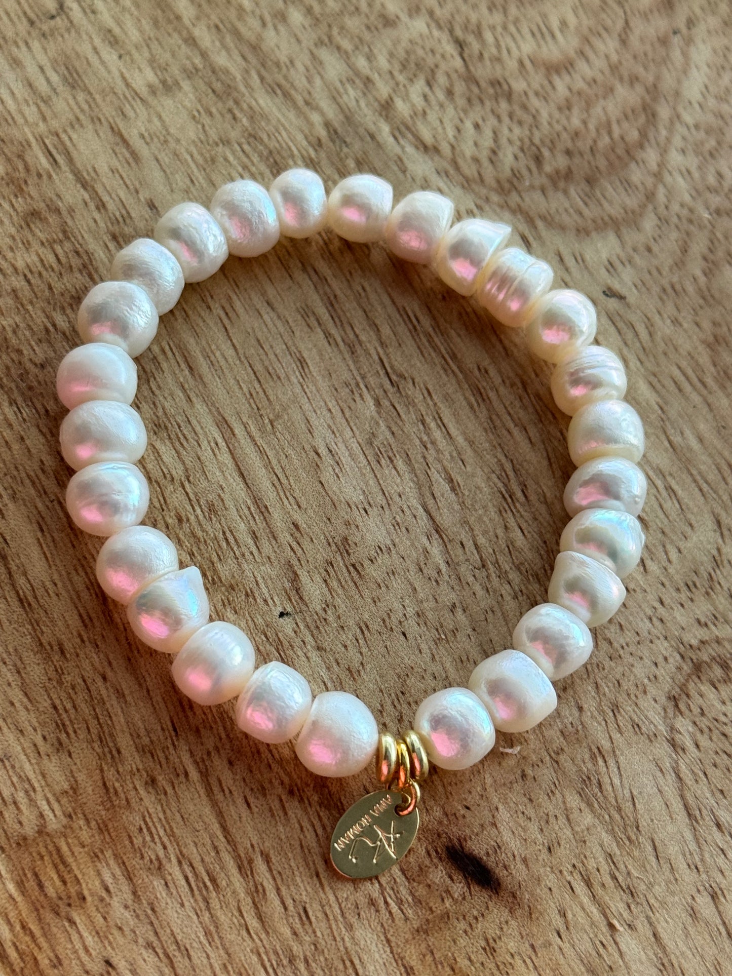 pearl bracelet