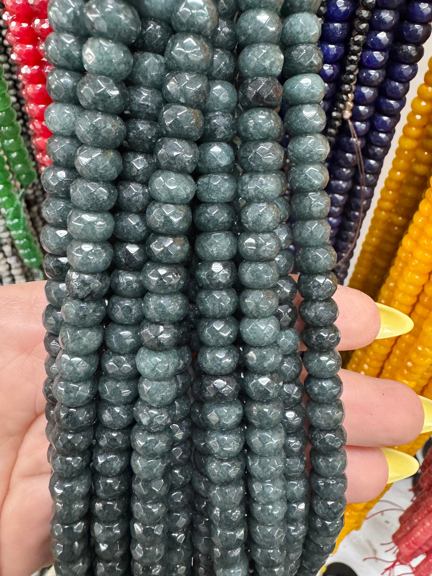 Donut type agate
