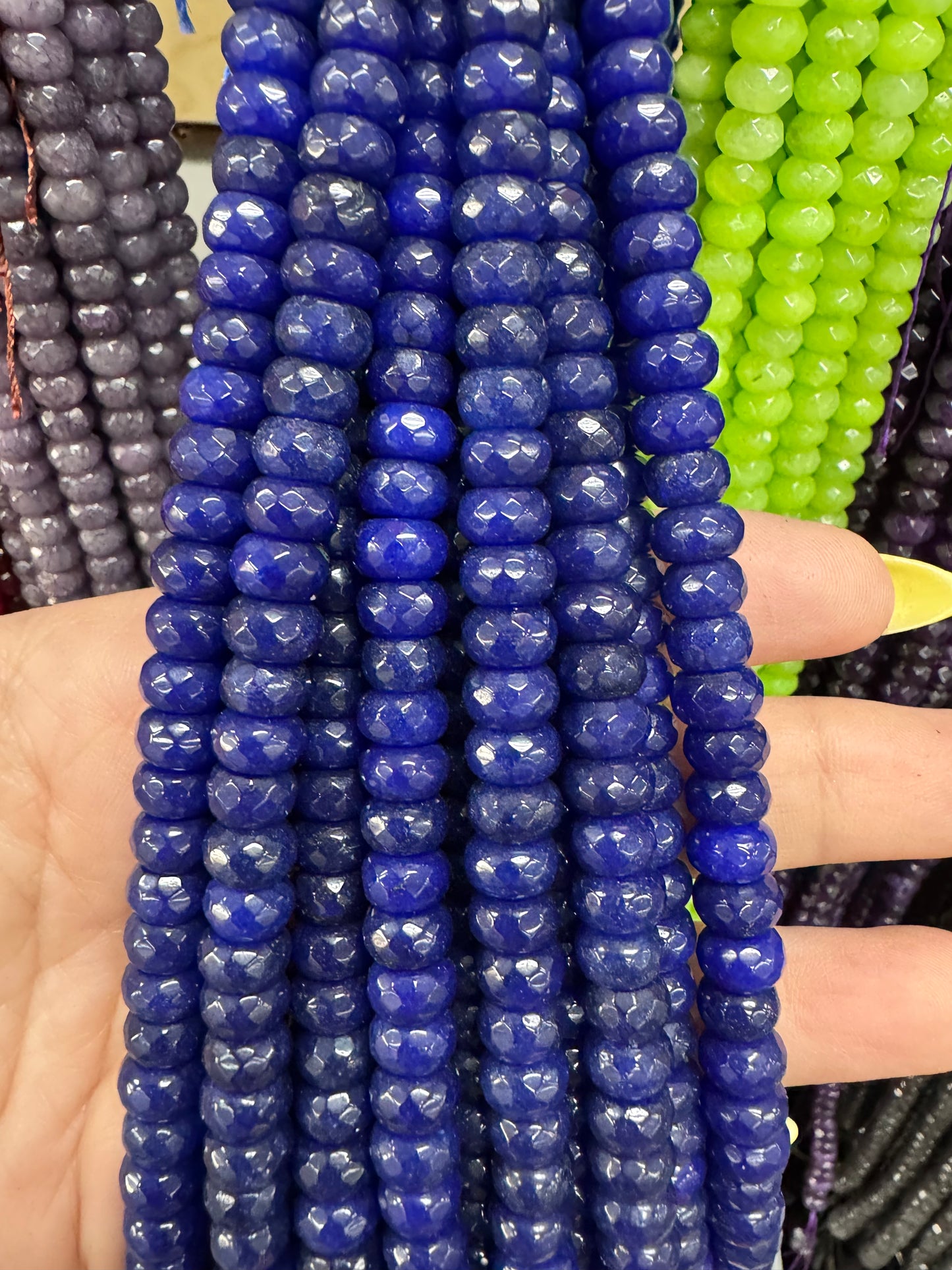 Donut type agate