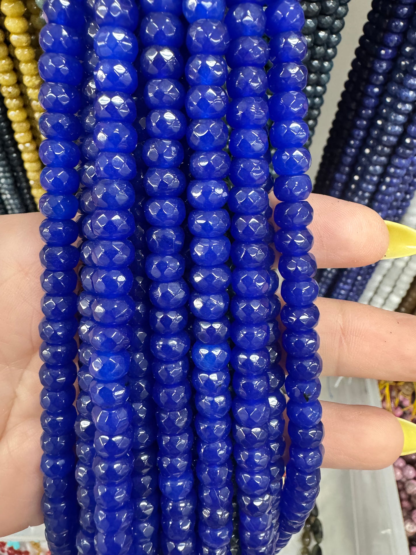 Donut type agate