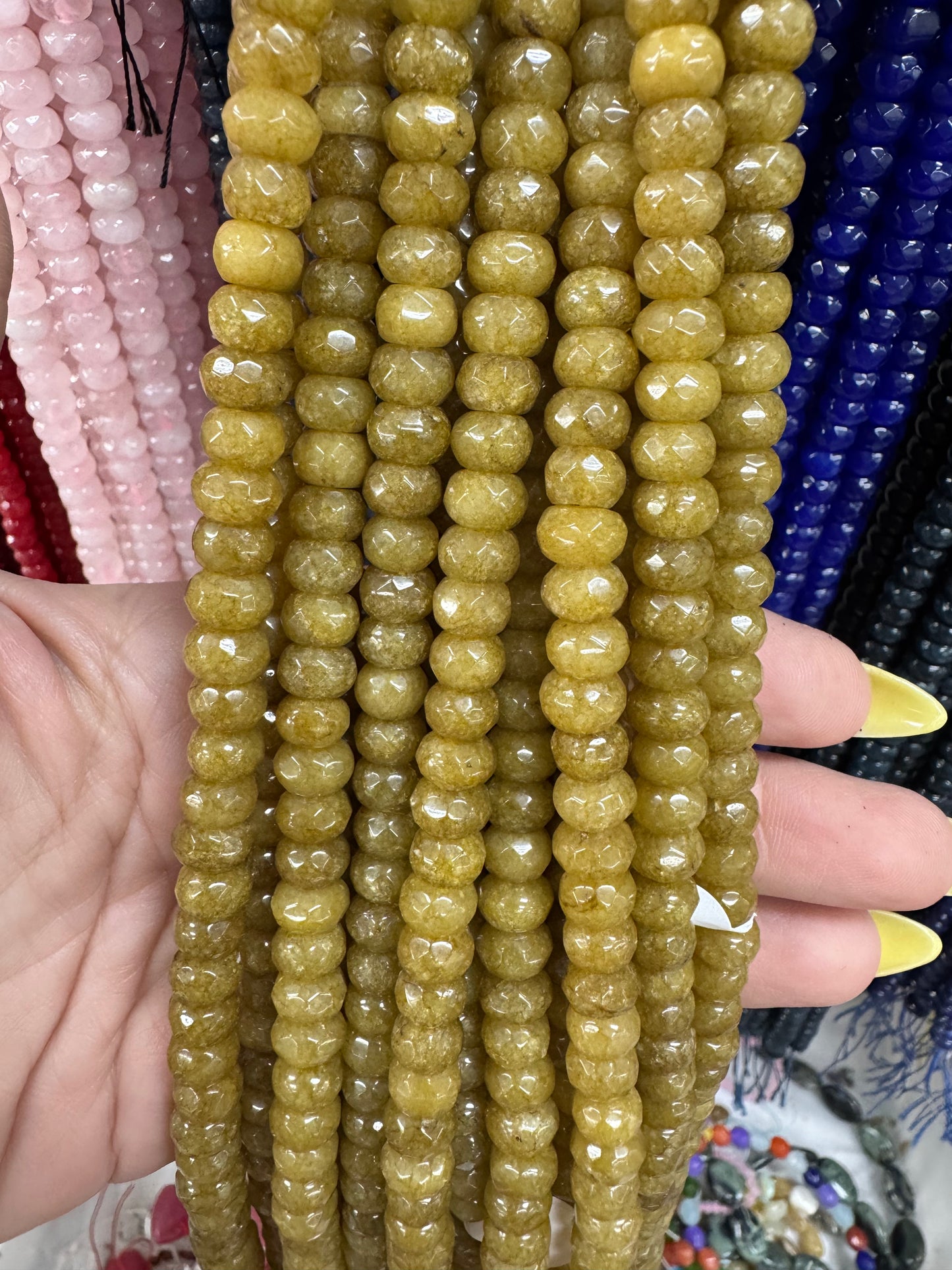 Donut type agate