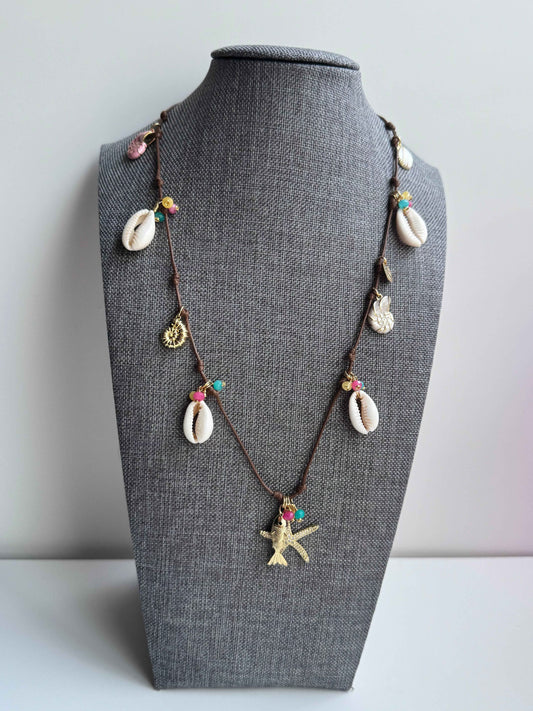 Marine necklace