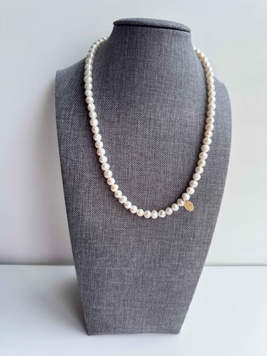 Necklace of pearls