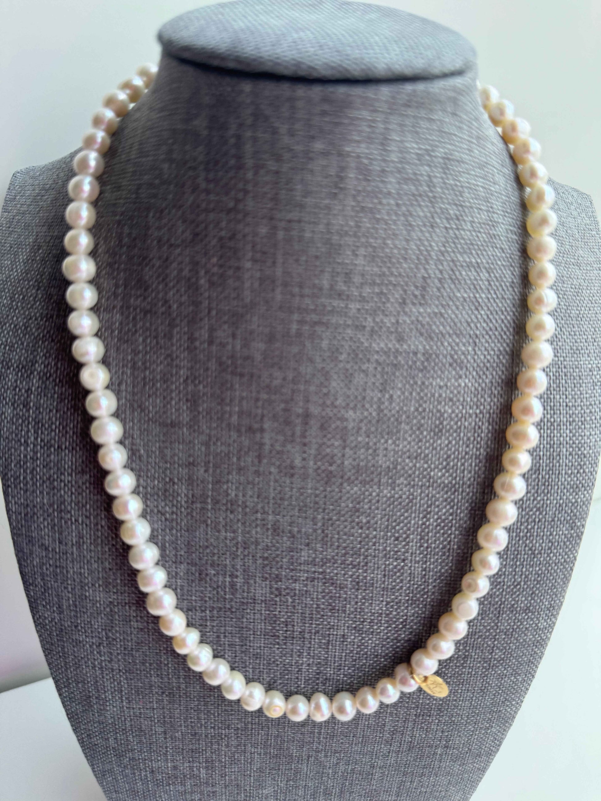 Necklace of pearls